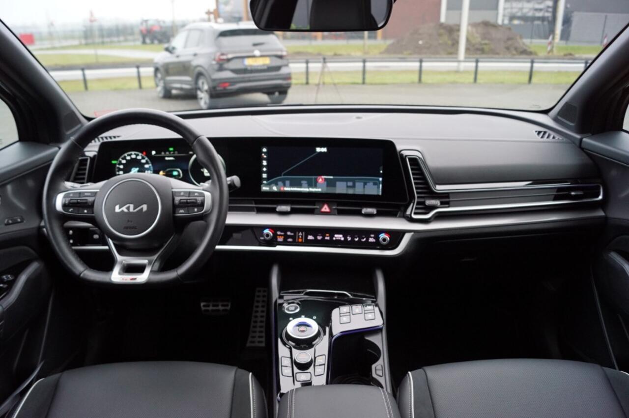 KIA SPORTAGE 1.6 T GDi Plug-In Hybrid GT-Line AWD /Panodak /Leer/ 19 Inch/360gr camera/Stoelverwarming v+a