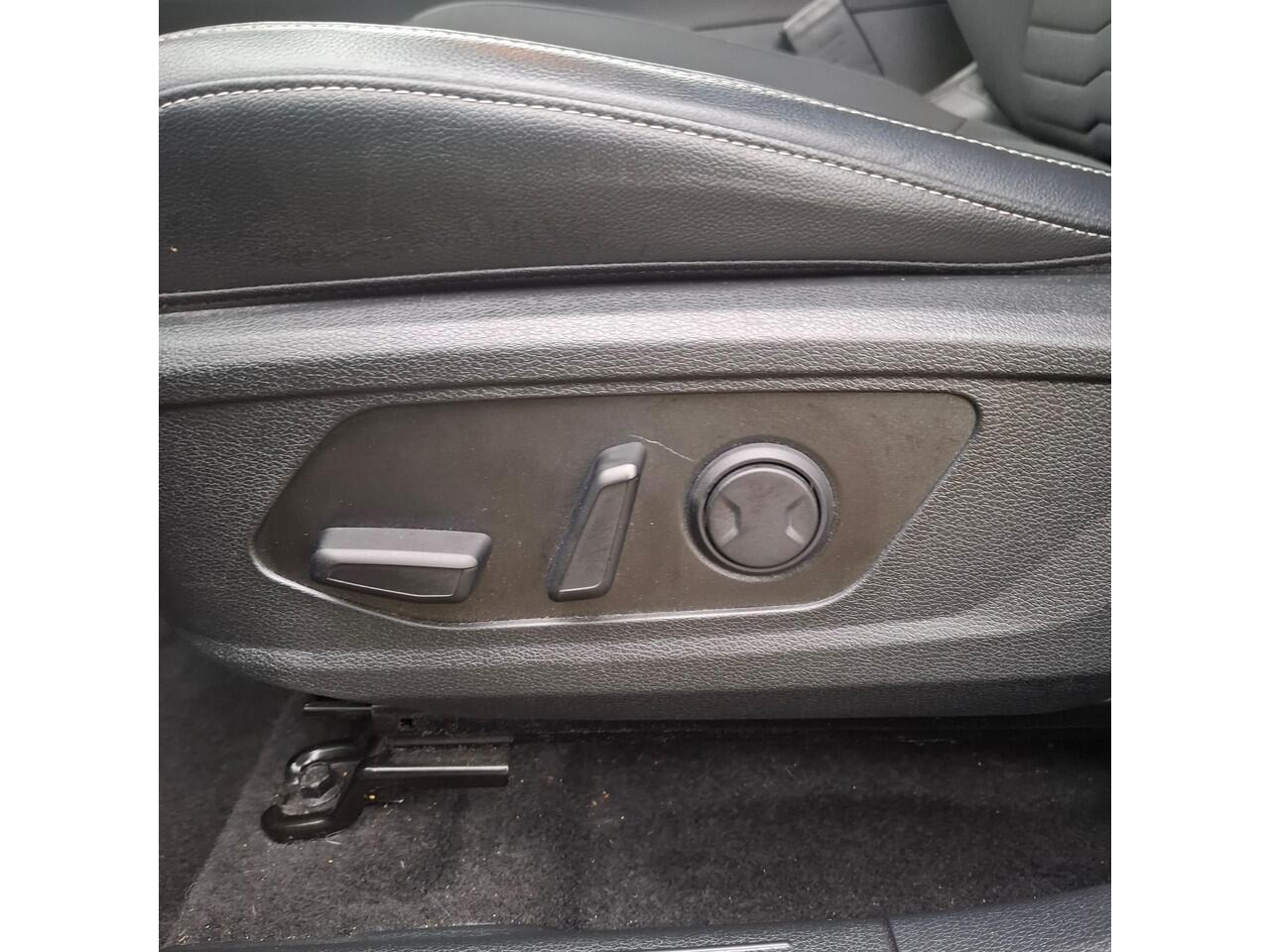 KIA SPORTAGE 1.6 T-GDi Plug-in Hybrid AWD DynamicPlusLine