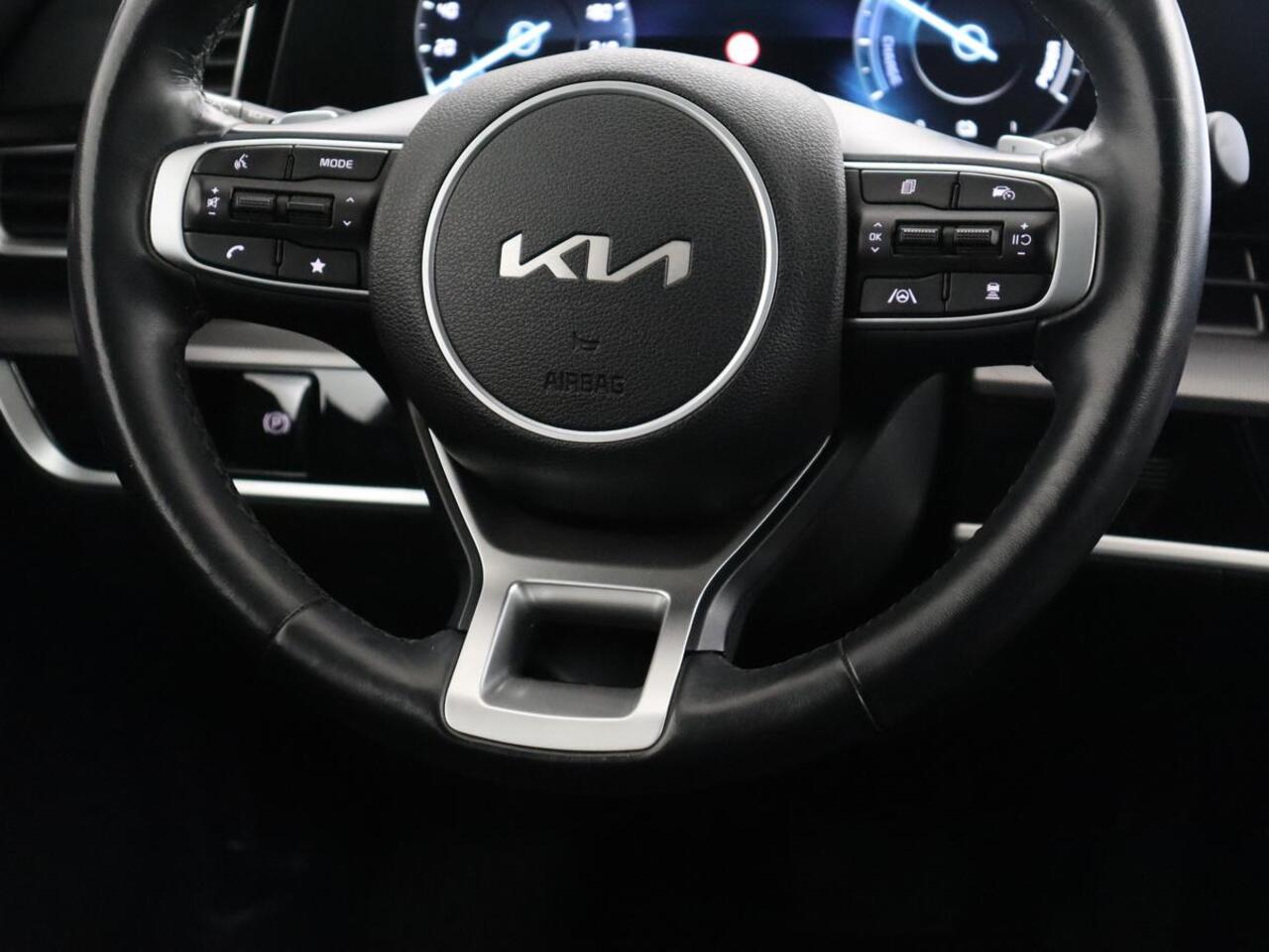 KIA SPORTAGE 1.6 T-GDi Plug-in Hybrid AWD DynamicPlusLine | Stoelverwarming | Adaptive cruise | Matrix LED | 19'' | Camera | Half leder | Carplay | Keyless | Stuurverwarming | Navigatie | PHEV