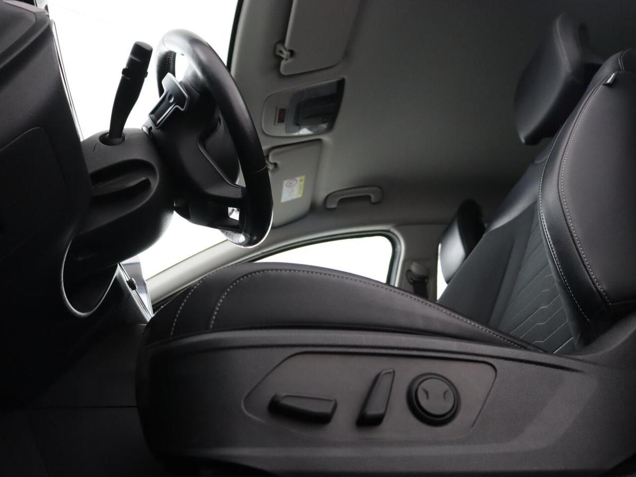 KIA SPORTAGE 1.6 T-GDi Plug-in Hybrid AWD DynamicPlusLine | Stoelverwarming | Adaptive cruise | Matrix LED | 19'' | Camera | Half leder | Carplay | Keyless | Stuurverwarming | Navigatie | PHEV