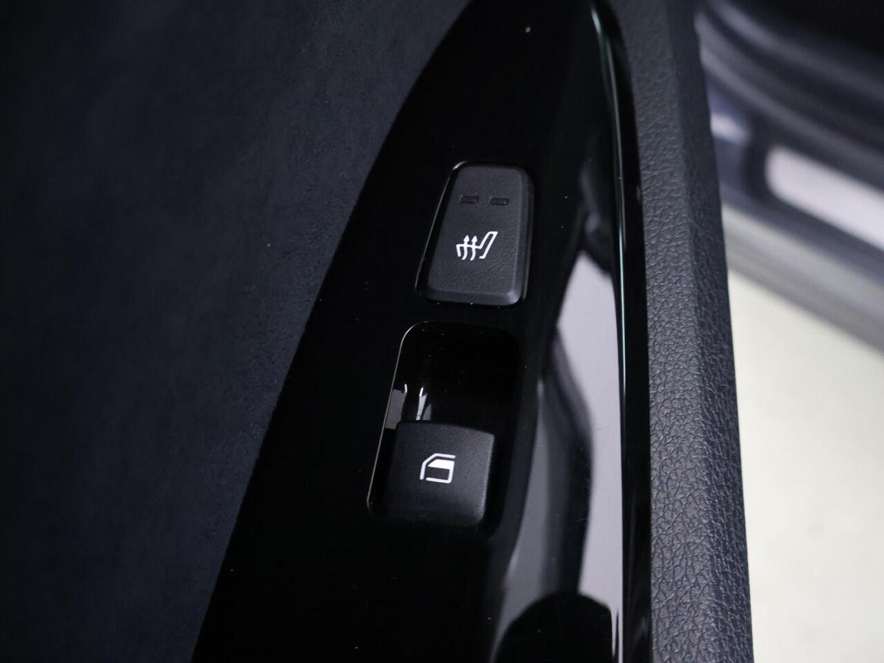 KIA SPORTAGE 1.6 T-GDi Plug-in Hybrid AWD GT-PlusLine | Panoramadak | Harman/kardon audio | Stoelventilatie | Remote smart Parking | Elektrisch verstelb. bestuurdersstoel met geheugen