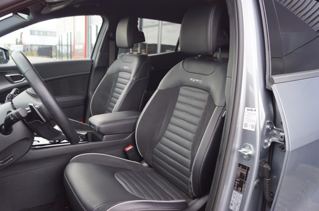 KIA SPORTAGE 1.6 T GDi Plug-In Hybrid GT-Line AWD /Leer/ 19 Inch/360gr camera/Sound pakket/Stoelverwarming v+a