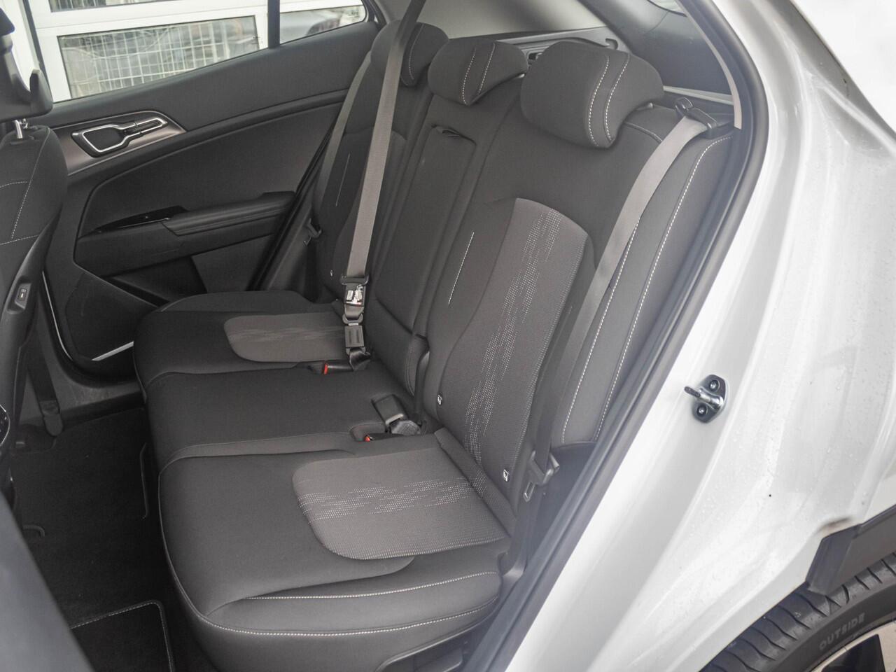 KIA SPORTAGE 1.6 T-GDi Plug-in Hybrid AWD DynamicLine | 19''LM | Carplay | Navi | PHEV |