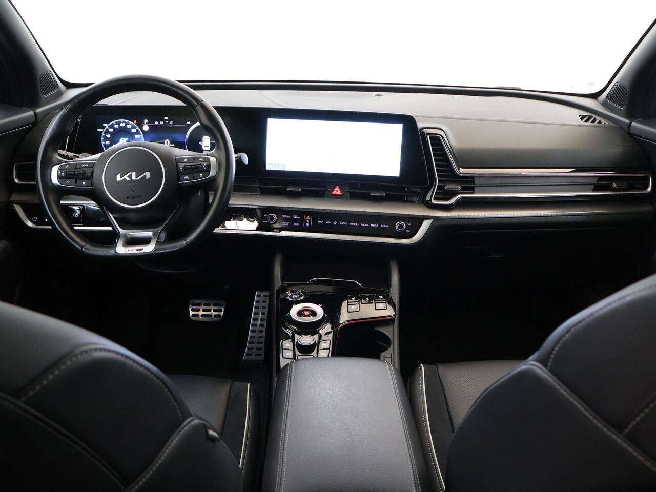 KIA SPORTAGE 1.6 T-GDi Plug-in Hybrid AWD GT-PlusLine | Panoramadak | Harman/Kardon | Parkeercamera | Stoelverwarming/verkoeling | Keyless Go | Navigatie |