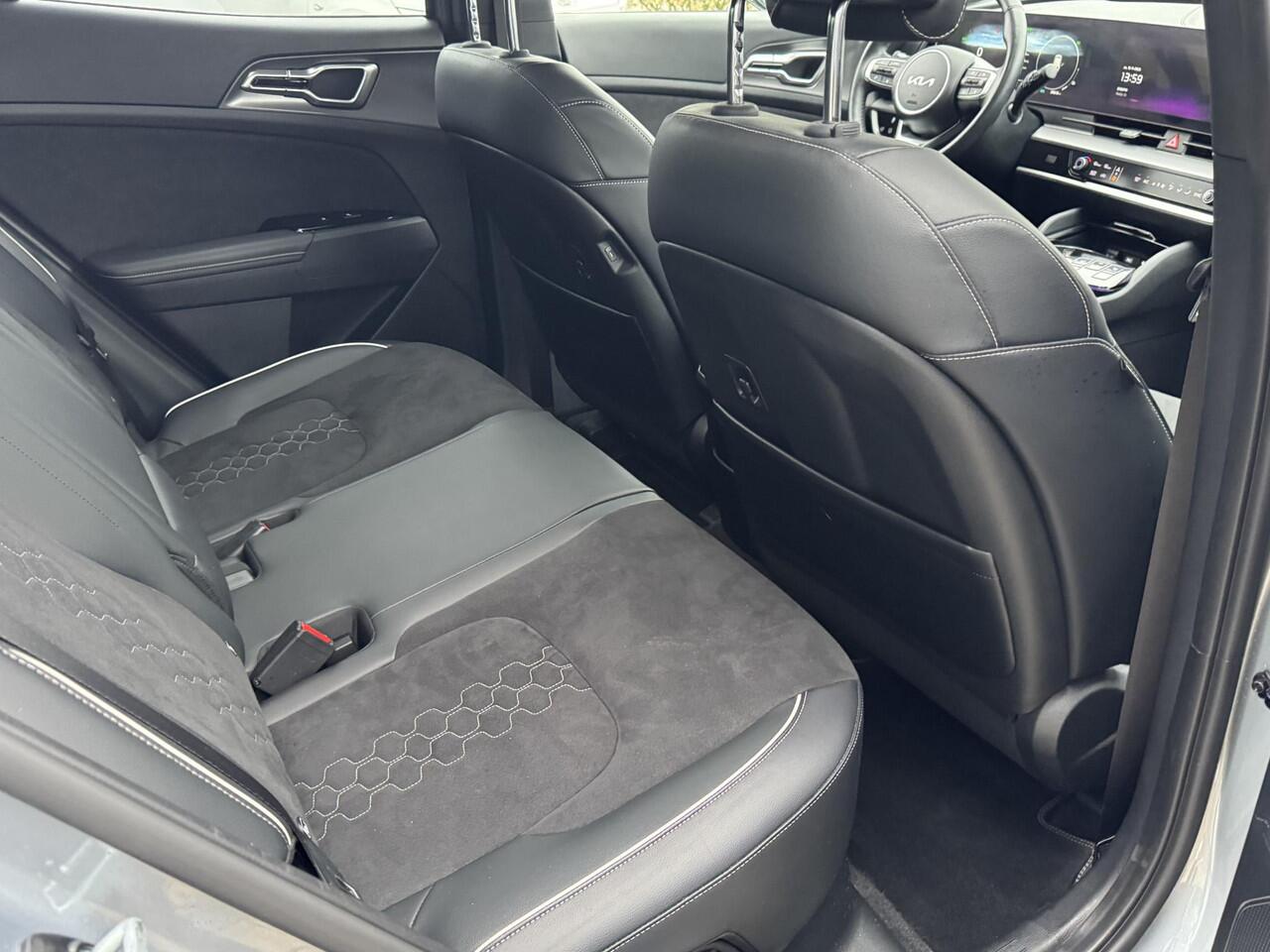 KIA SPORTAGE 1.6 T-GDi Hybrid GT-Line Sidebars|schuifdak|afneembare trekhaak|1e eigenaar|Dealer onderhouden!!