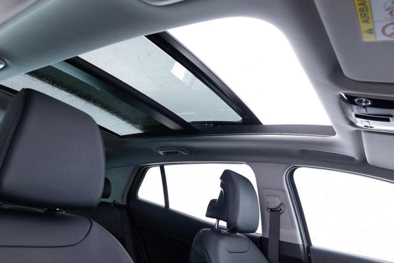 KIA SPORTAGE 1.6 T-GDi Hybrid DynamicPlusLine | PANORAMADAK | Trekhaak ? 1e Eigenaar