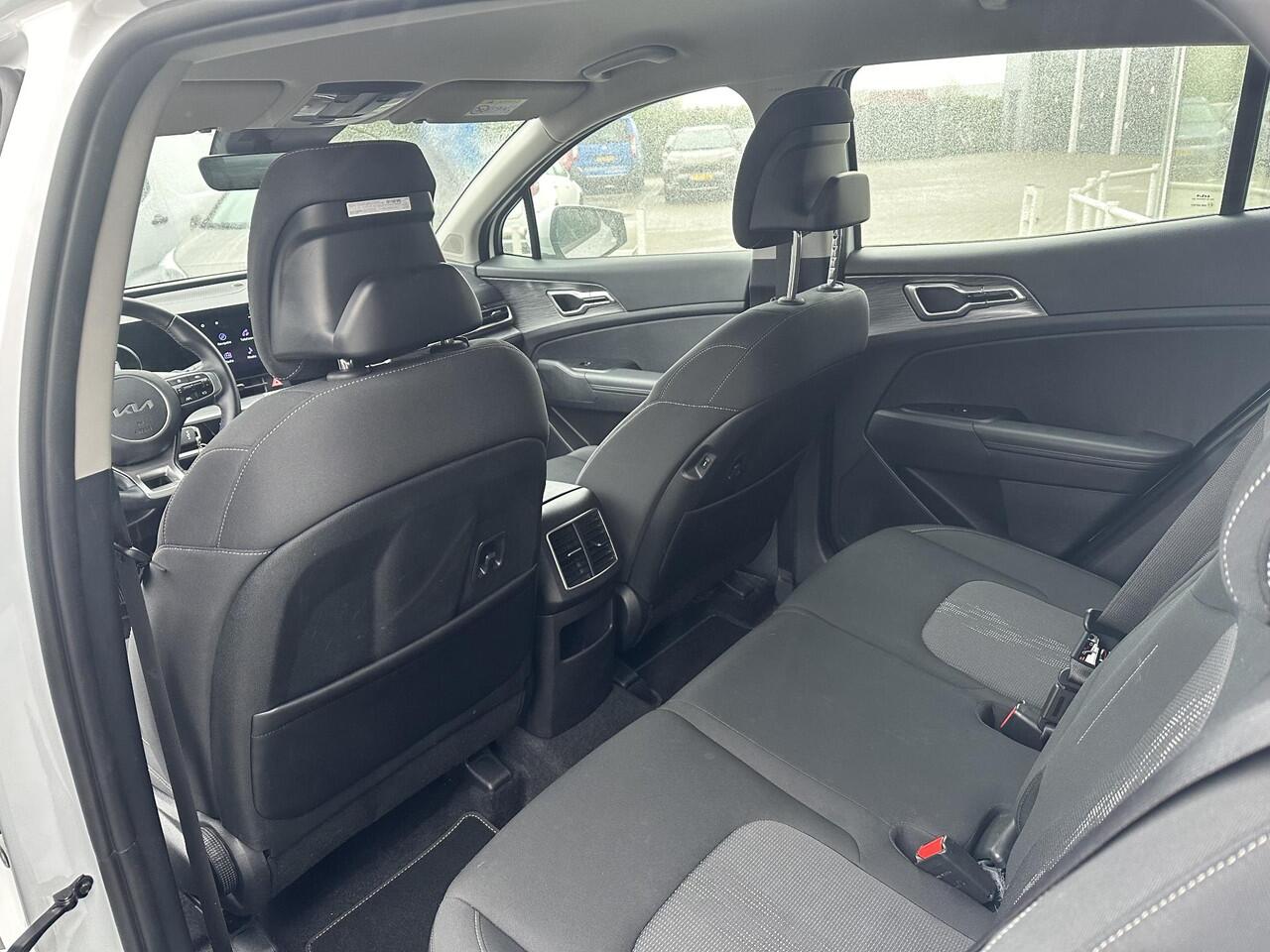 KIA SPORTAGE 1.6 T-GDi MHEV DynamicLine Trekhaak, slechts 24839 KM, 1650 kg trekgewicht ideale caravantrekker!