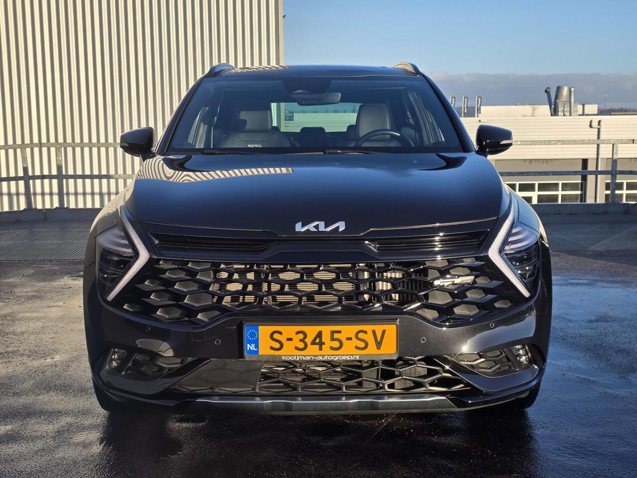 KIA SPORTAGE 1.6 T-GDi Hybrid GT-Line Nieuw geleverd, 1e eign, Schuif/kanteldak, Stoel- & Stuurwielverwarmd, Dodehoekdetectie, Leder/Alcantara, Navigatie, Parkeersensoren voor + achter