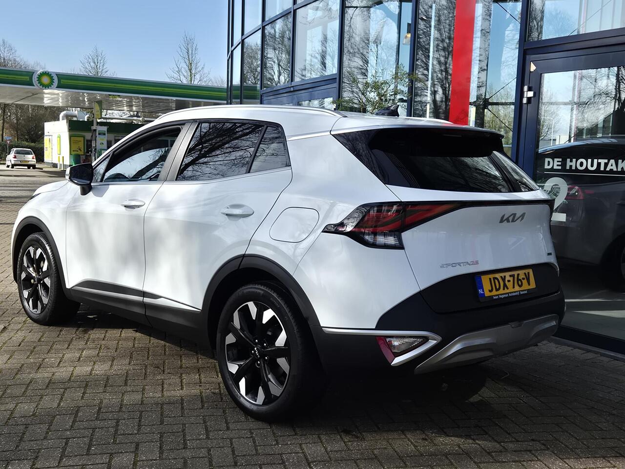 KIA SPORTAGE 1.6 T-GDi Plug-in Hybrid AWD | PDC + Camera | ECC | LM velgen | Navigatie