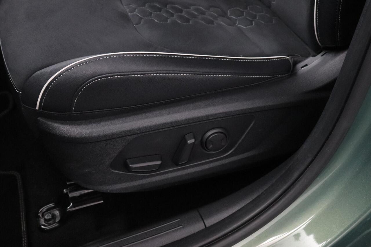 KIA SPORTAGE 1.6 T-GDi Hybrid GT-Line | Panoramadak | Trekhaak | Stoel&Stuur Verwarming |