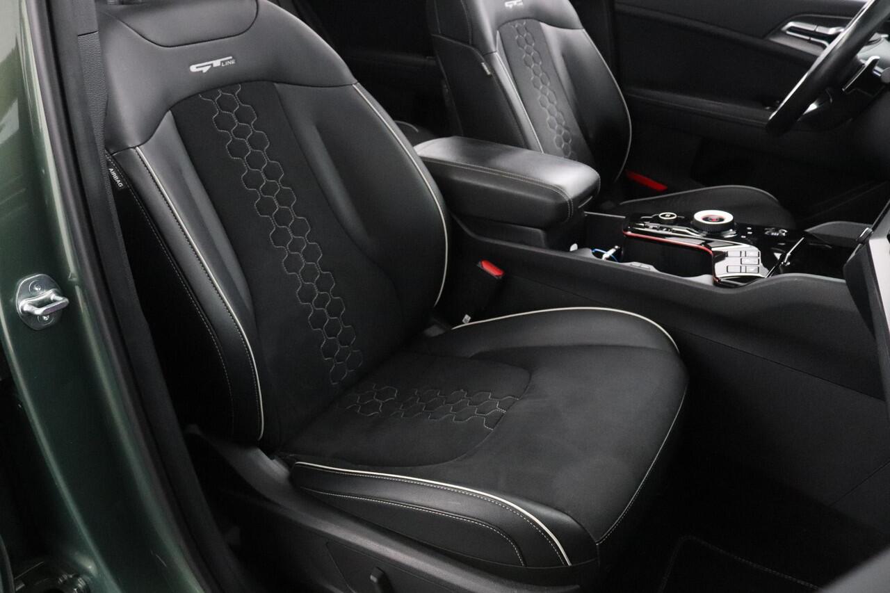 KIA SPORTAGE 1.6 T-GDi Hybrid GT-Line | Panoramadak | Trekhaak | Stoel&Stuur Verwarming |