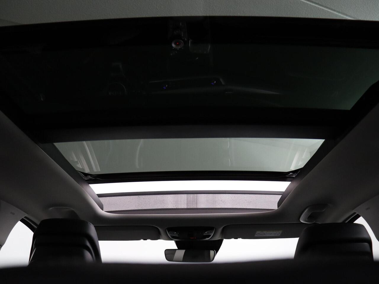 KIA SPORTAGE 1.6 T-GDi Hybrid DynamicPlusLine | Adaptief Cruise Control | Camera | Panoramadak | Trekhaak!