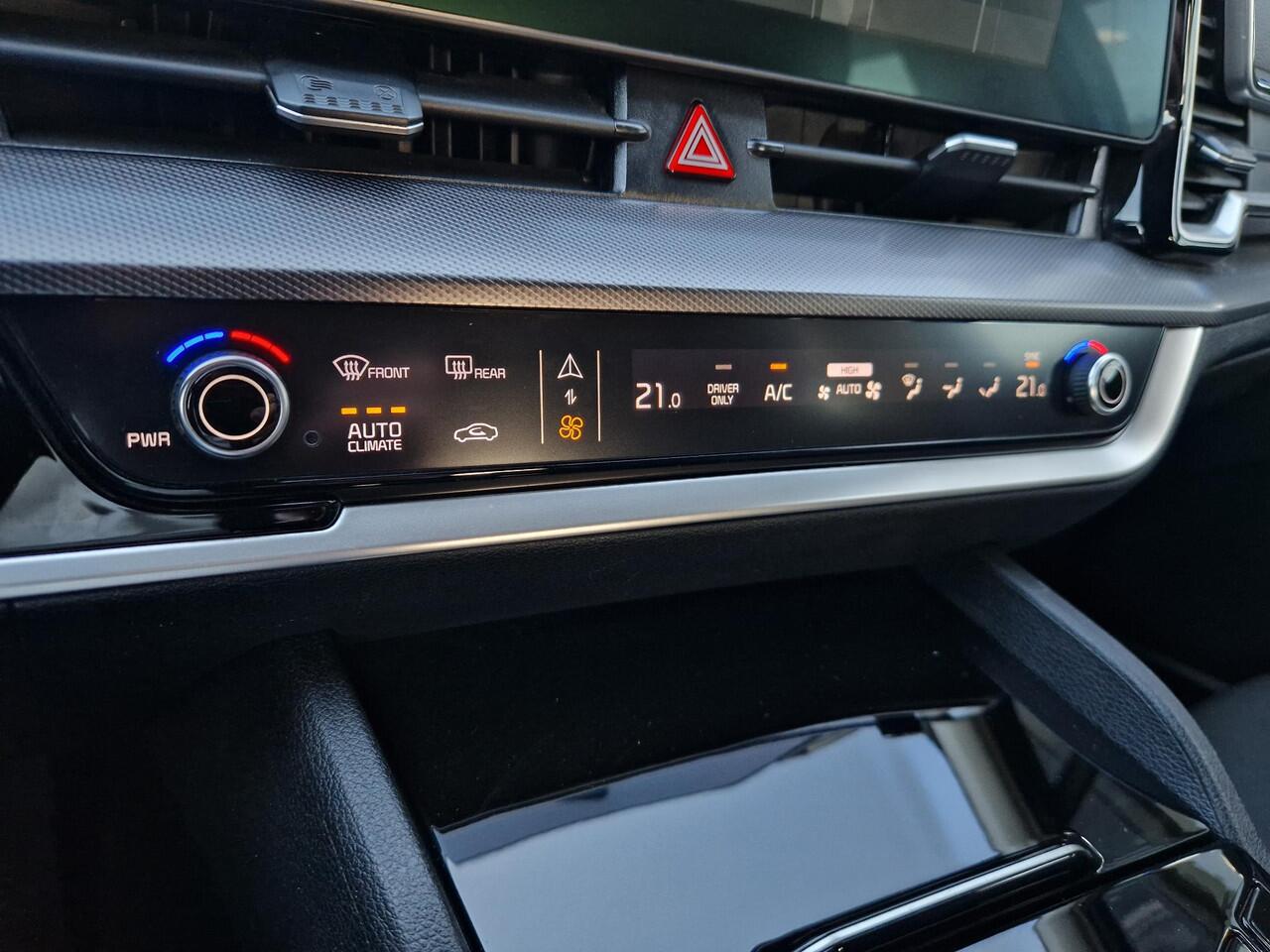 KIA SPORTAGE 1.6 T-GDi Plug-in Hybrid AWD DynamicLine