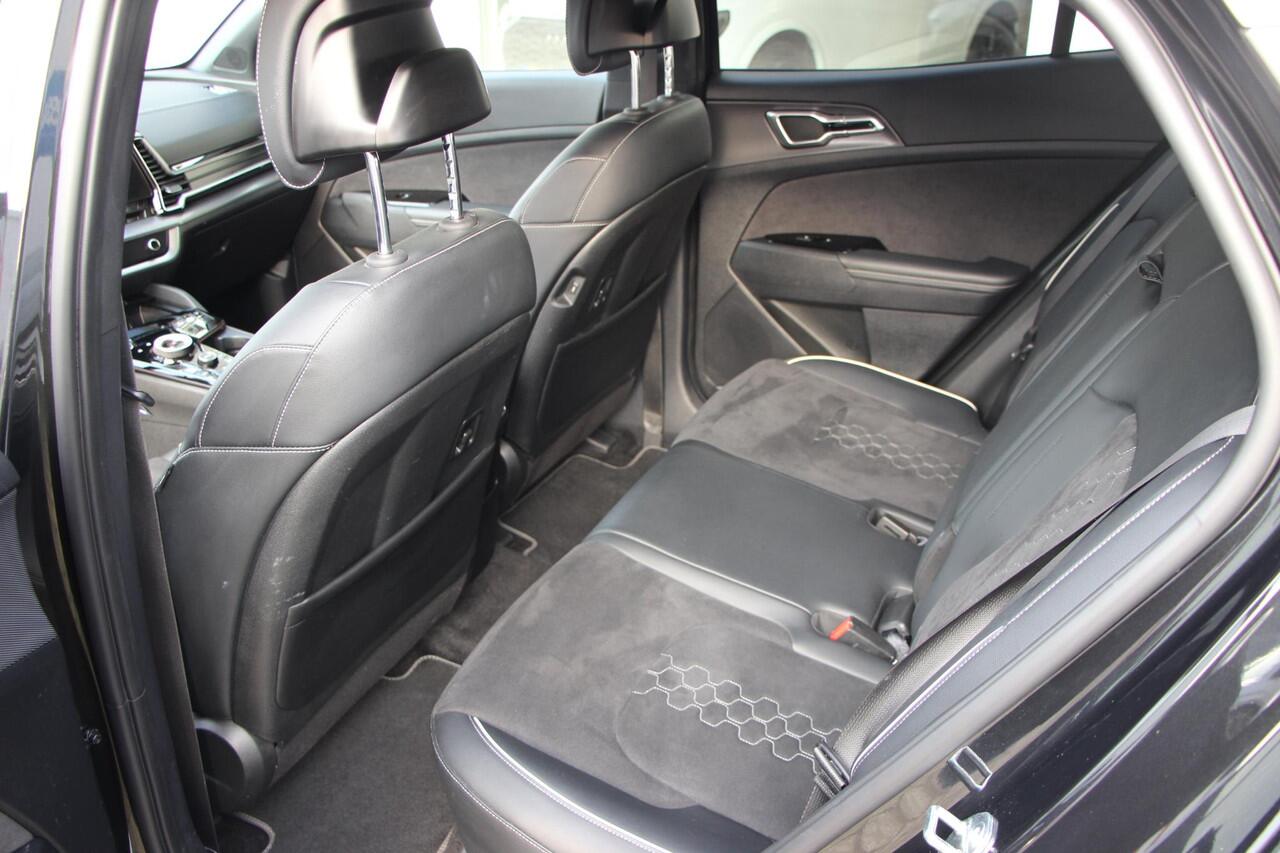 KIA SPORTAGE 1.6 T-GDi Plug-in Hybrid AWD GT-Line