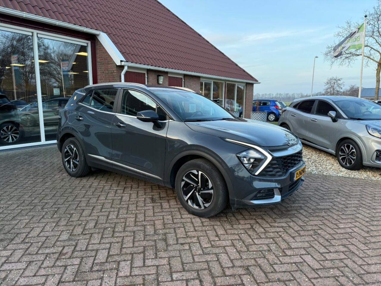 KIA SPORTAGE 1.6 T-GDI HYBID DYNAMIC LINE AUTOMAAT!