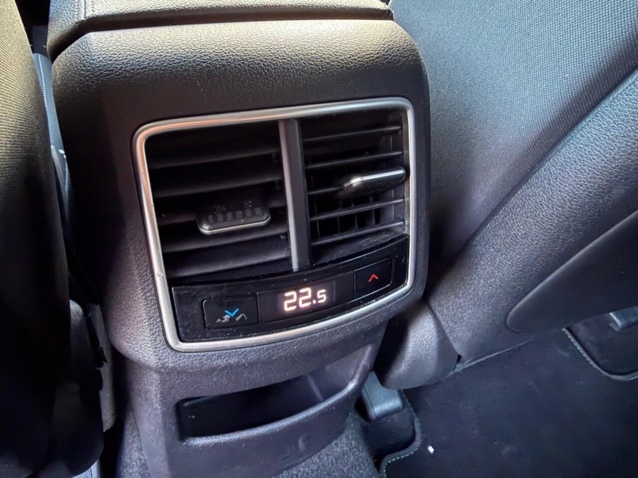 KIA SPORTAGE 1.6 T-GDI HYBID DYNAMIC LINE AUTOMAAT!