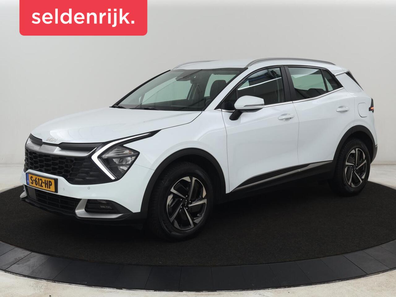 KIA SPORTAGE 1.6 T-GDi Hybrid DynamicLine | Trekhaak | Adaptive cruise | Camera | Carplay | Navigatie | Digital Cockpit | Full LED
