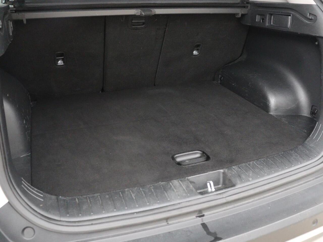 KIA SPORTAGE 1.6 T-GDi Hybrid DynamicLine | Trekhaak | Adaptive cruise | Camera | Carplay | Navigatie | Digital Cockpit | Full LED