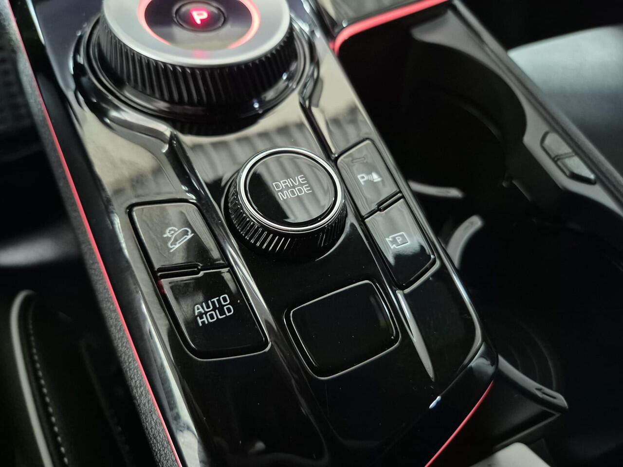 KIA SPORTAGE 1.6 T-GDi Hybrid GT-Line Apple Carplay/Android Auto, Navigatie, Camera