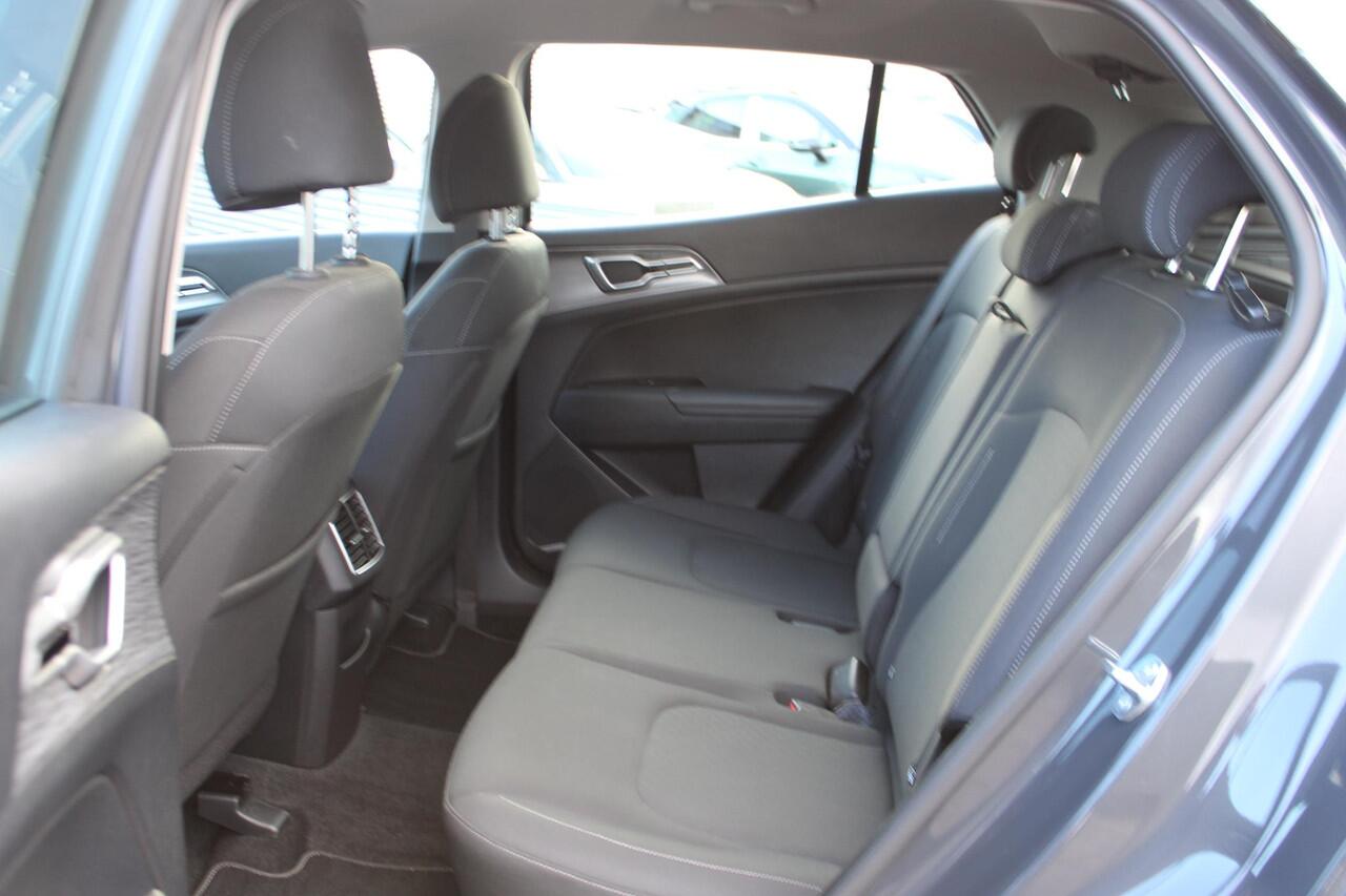 KIA SPORTAGE 1.6 T-GDi MHEV ComfortLine Navigatie / Camera / Trekhaak