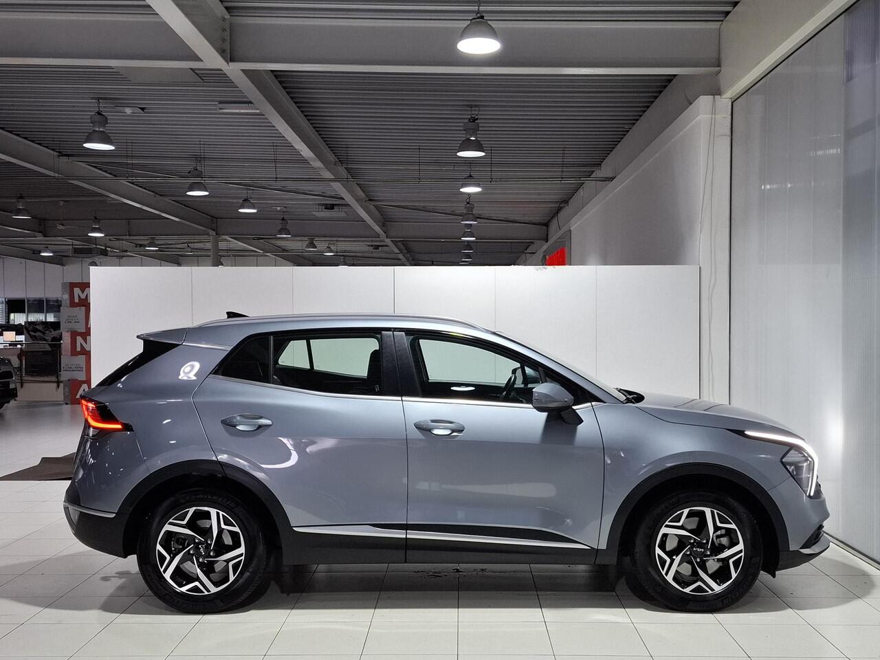 KIA SPORTAGE 1.6 T-GDi MHEV ComfortLine Incl. Trekhaak, 1.510 Trekgewicht, Apple Carplay/Android Auto, Navigatie, Camera.