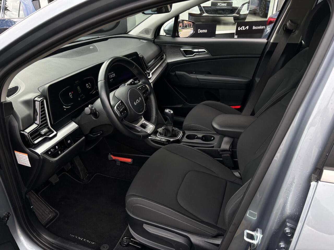 KIA SPORTAGE 1.6 T-GDi MHEV ComfortLine Eerste Eigenaar, Trekhaak, Navigatie, Cruise Control, Parkeersensoren Voor & Achter, Enz...