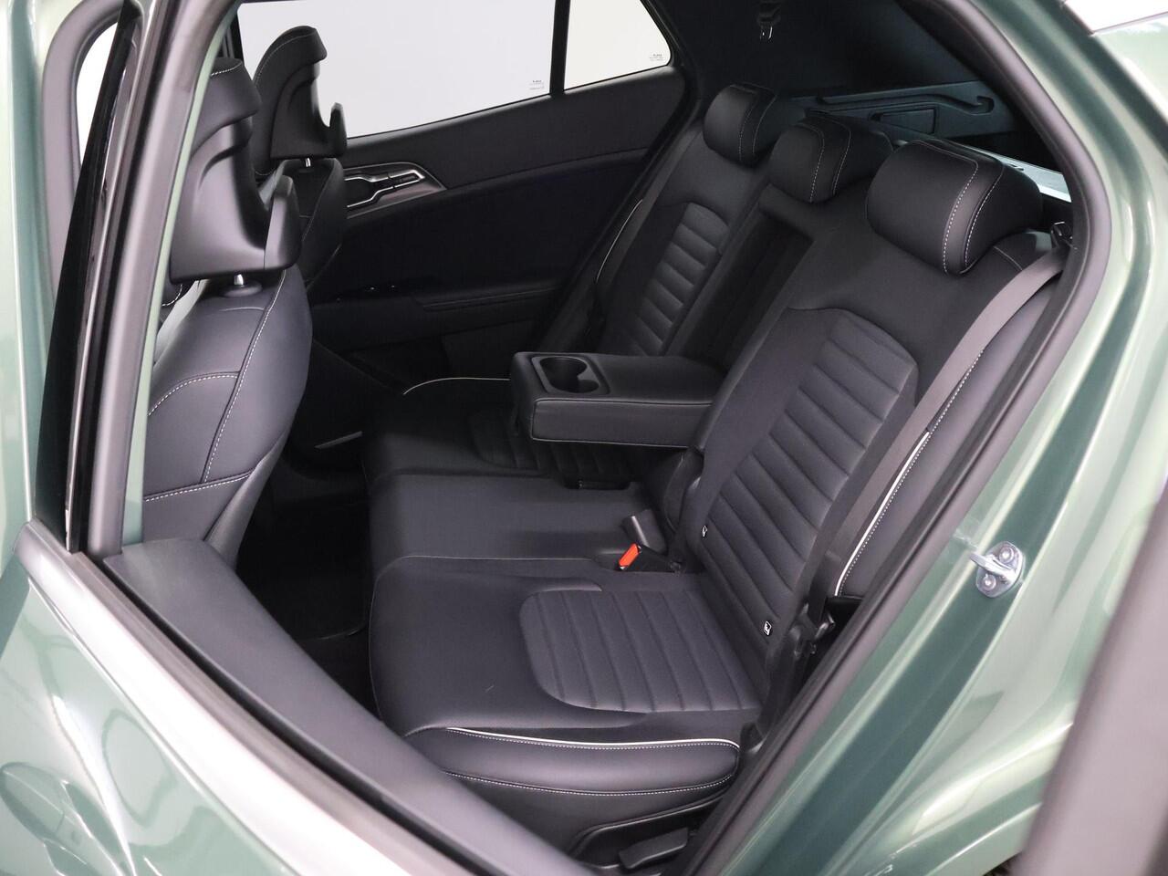 KIA SPORTAGE 1.6 T-GDi Plug-in Hybrid AWD GT-PlusLine | Panoramadak | Navigatie | Parkeercamera | Stoelverwarming/verkoeling | Keyless Go |