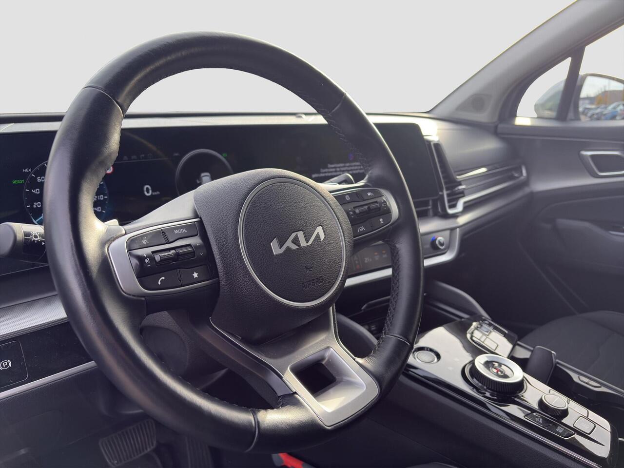 KIA SPORTAGE 1.6 T-GDi Plug-in Hybrid AWD DynamicPlusLine | Pano | Stoel- en Stuurverwarming | Elektr. Bestuurdersstoel | LED | 19-Inch LMV |