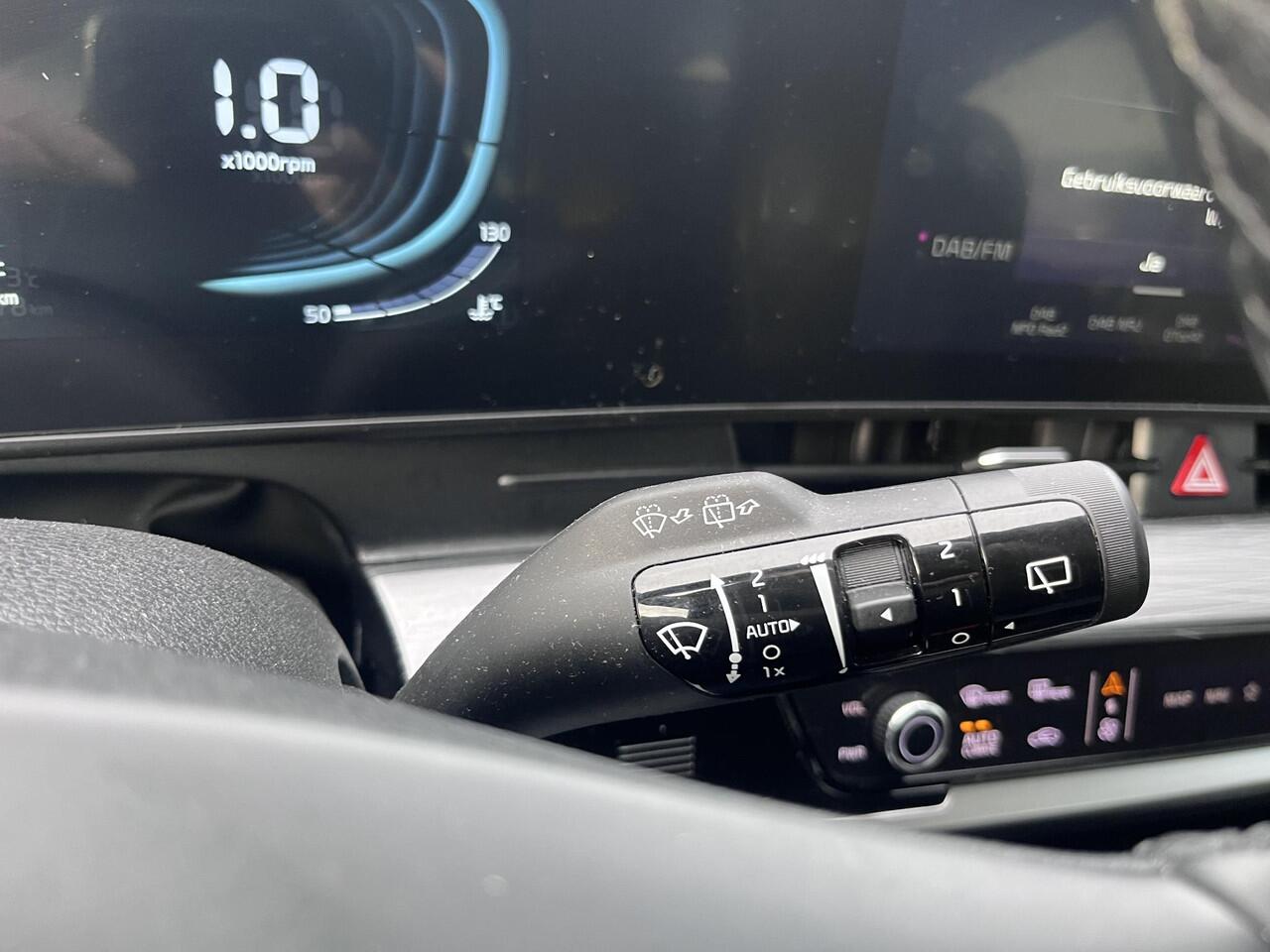 KIA SPORTAGE 1.6 T-GDi MHEV ComfortLine | Trekhaak | PDC | Achteruitrijcamera | Climate Control | 1e Eigenaar