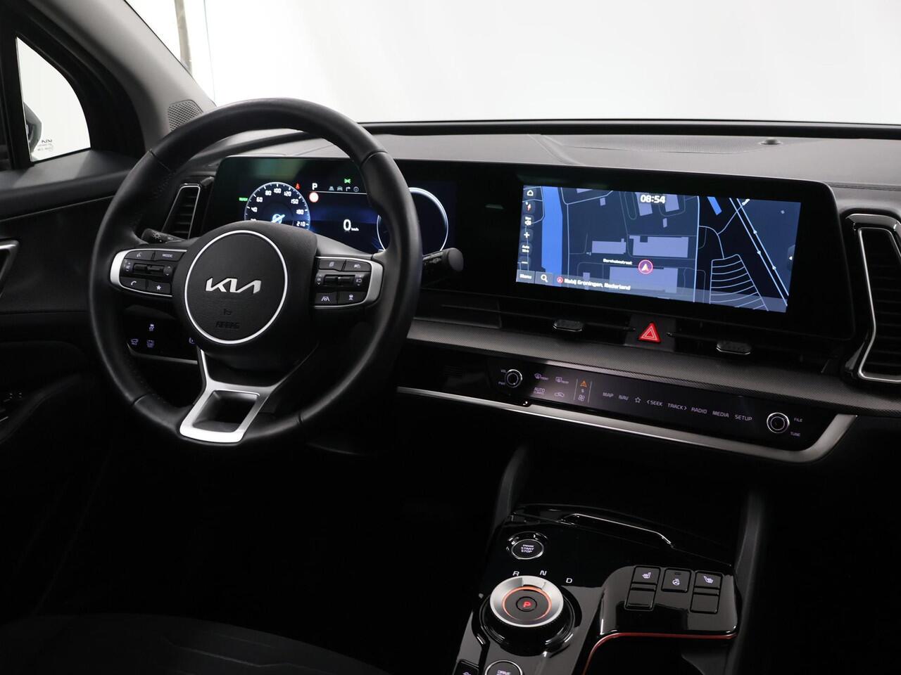 KIA SPORTAGE 1.6 T-GDi Hybrid DynamicPlusLine | Trekhaak | Schuifdak | Navigatie | Parkeercamera | Stoelverwarming | Keyless Go |