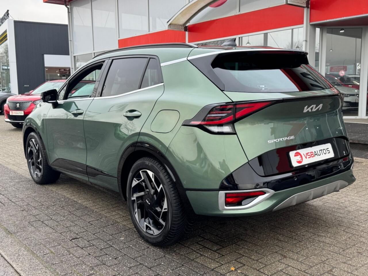 KIA SPORTAGE 1.6 PLUG-IN HYBRID 4WD 265PK AUT. GT-LINE PANO-DAK NAVI CAMERA CARPLAY MEMORY