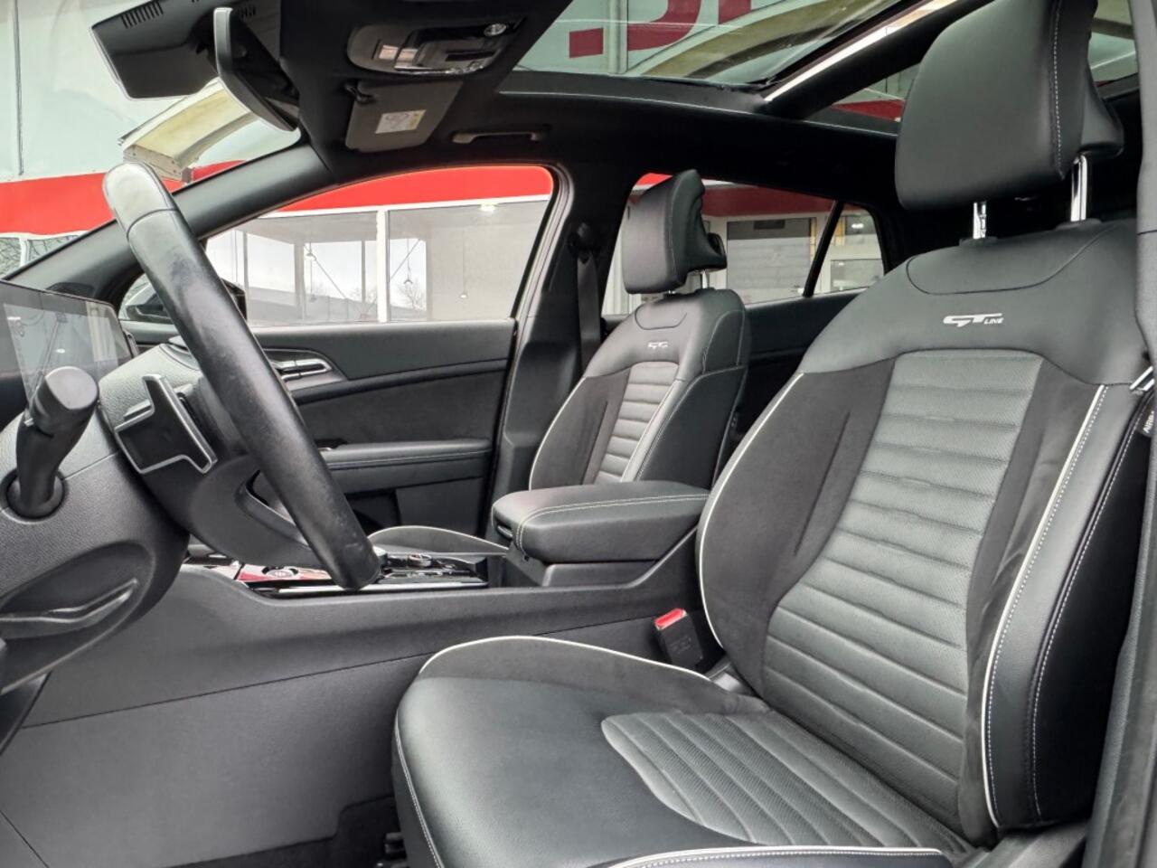 KIA SPORTAGE 1.6 PLUG-IN HYBRID 4WD 265PK AUT. GT-LINE PANO-DAK NAVI CAMERA CARPLAY MEMORY