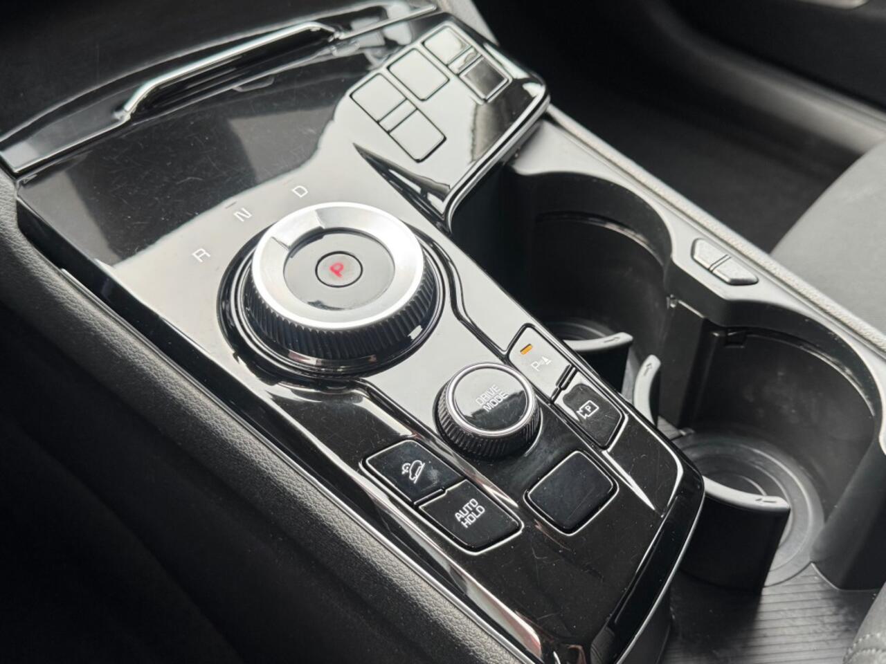 KIA SPORTAGE 1.6 T-GDI HEV 230PK AUT. NAVI CAMERA CRUISE CARPLAY