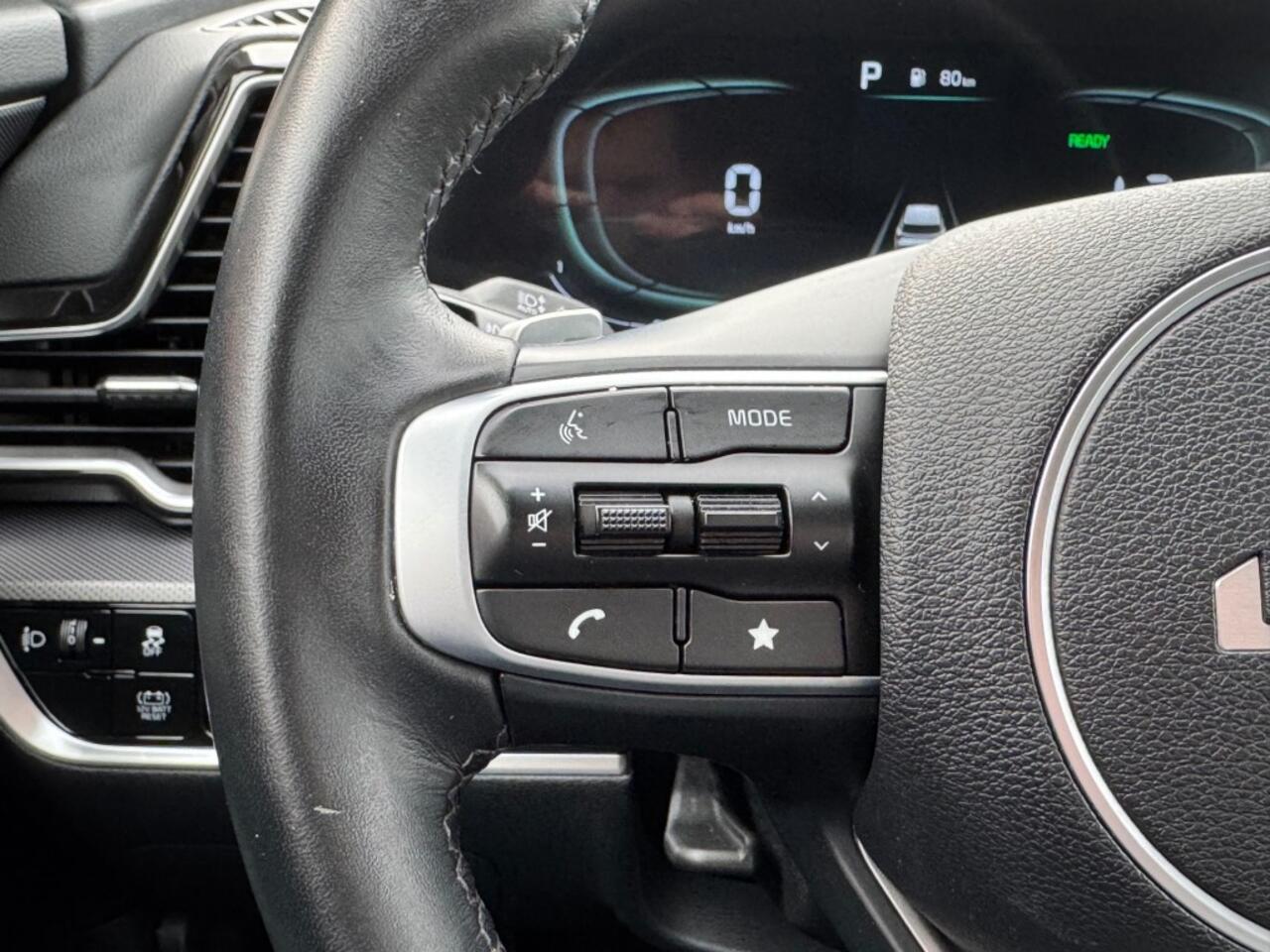 KIA SPORTAGE 1.6 T-GDI HEV 230PK AUT. NAVI CAMERA CRUISE CARPLAY