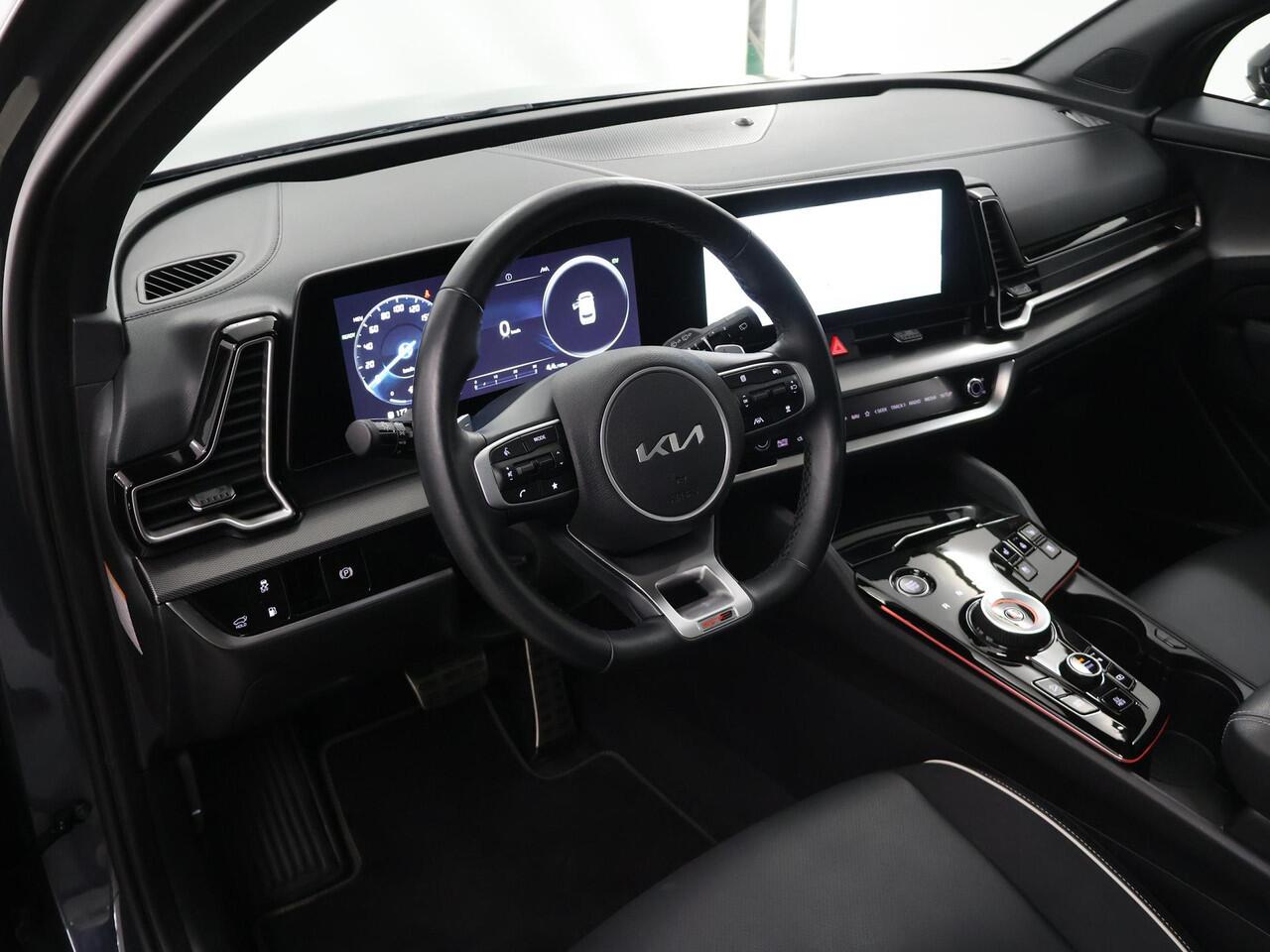 KIA SPORTAGE 1.6 T-GDi Plug-in Hybrid AWD GT-PlusLine | Panoramadak | Harman/Kardon | Parkeercamera | Stoelverwarming/verkoeling | Keyless Go | Navigatie |