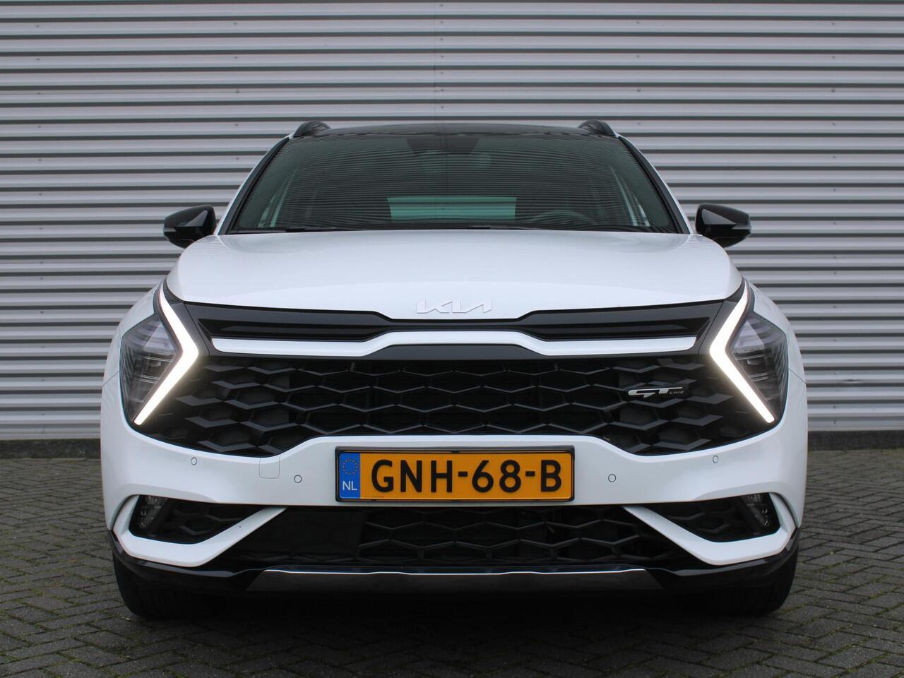 KIA SPORTAGE 1.6 T-GDi Hybrid GT-Line | Stuur-/stoelverwarming | Elek. stoelverstelling + achterklep | Pano | 18" LM | Cruise adapt. | Camera |
