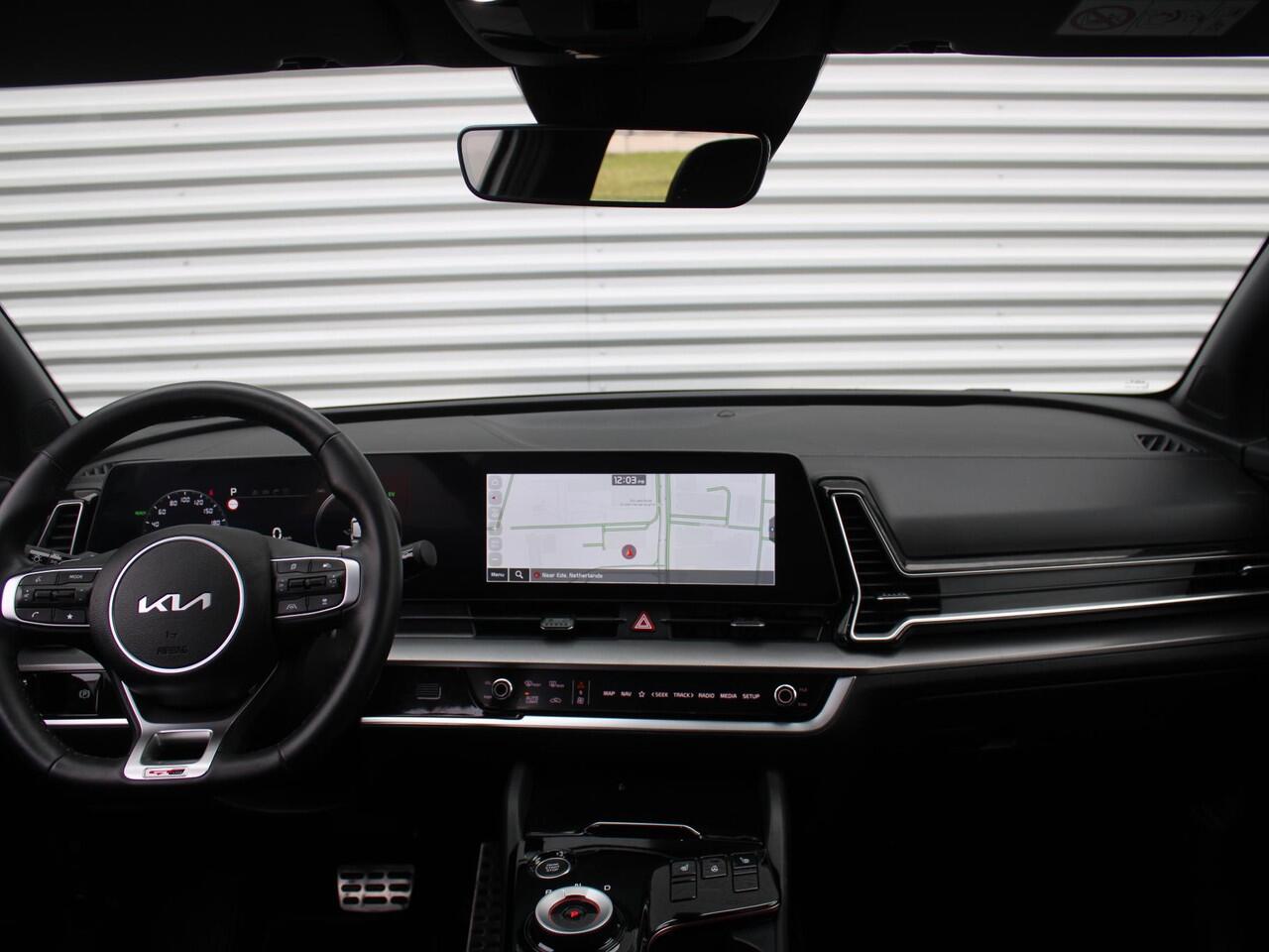 KIA SPORTAGE 1.6 T-GDi Hybrid GT-Line | Stuur-/stoelverwarming | Elek. stoelverstelling + achterklep | Pano | 18" LM | Cruise adapt. | Camera |