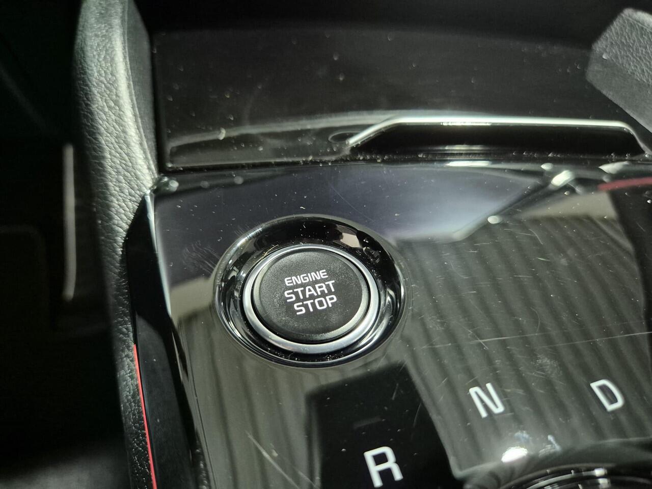 KIA SPORTAGE 1.6 T-GDi Hybrid GT-Line Apple Carplay/Android Auto, Navigatie, Camera