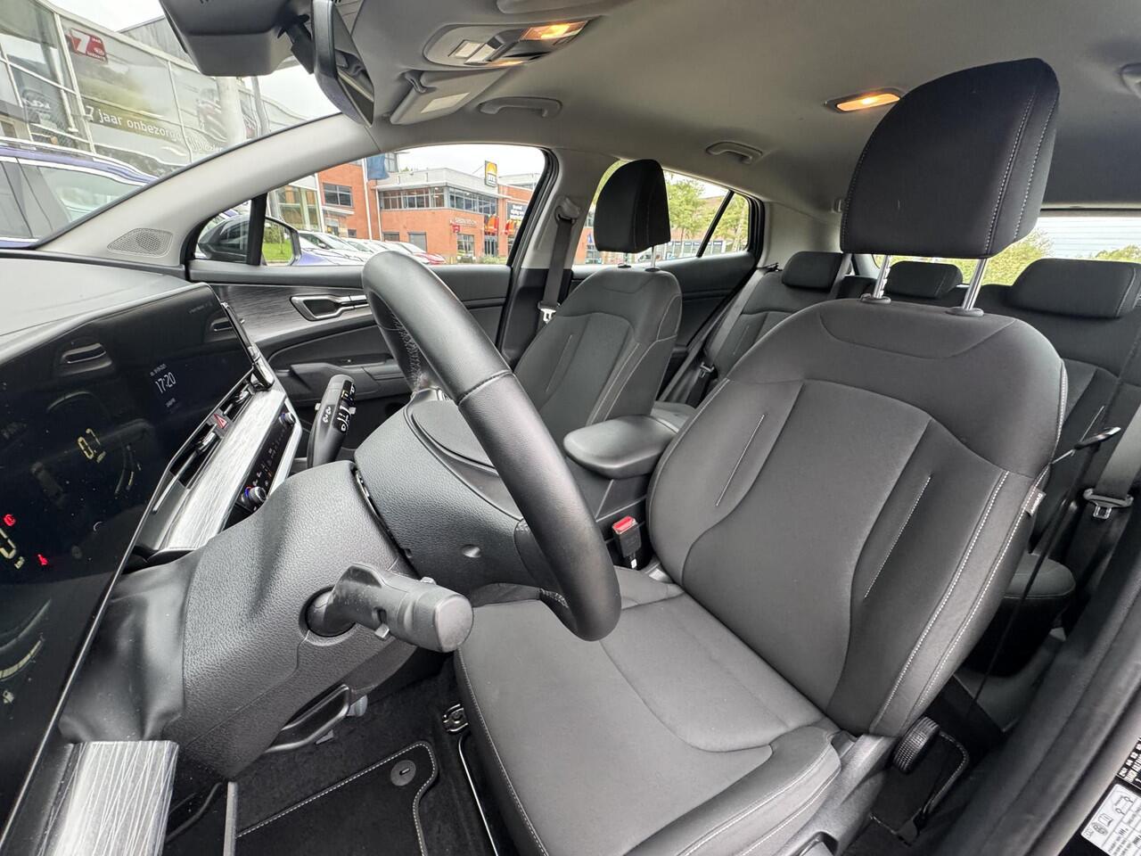 KIA SPORTAGE 1.6 T-GDi MHEV ComfortLine , Eerste eigenaar, Trekhaak, Navigatie, BTW-auto, Cruise Control, Parkeersensoren voor & achter, Enz...