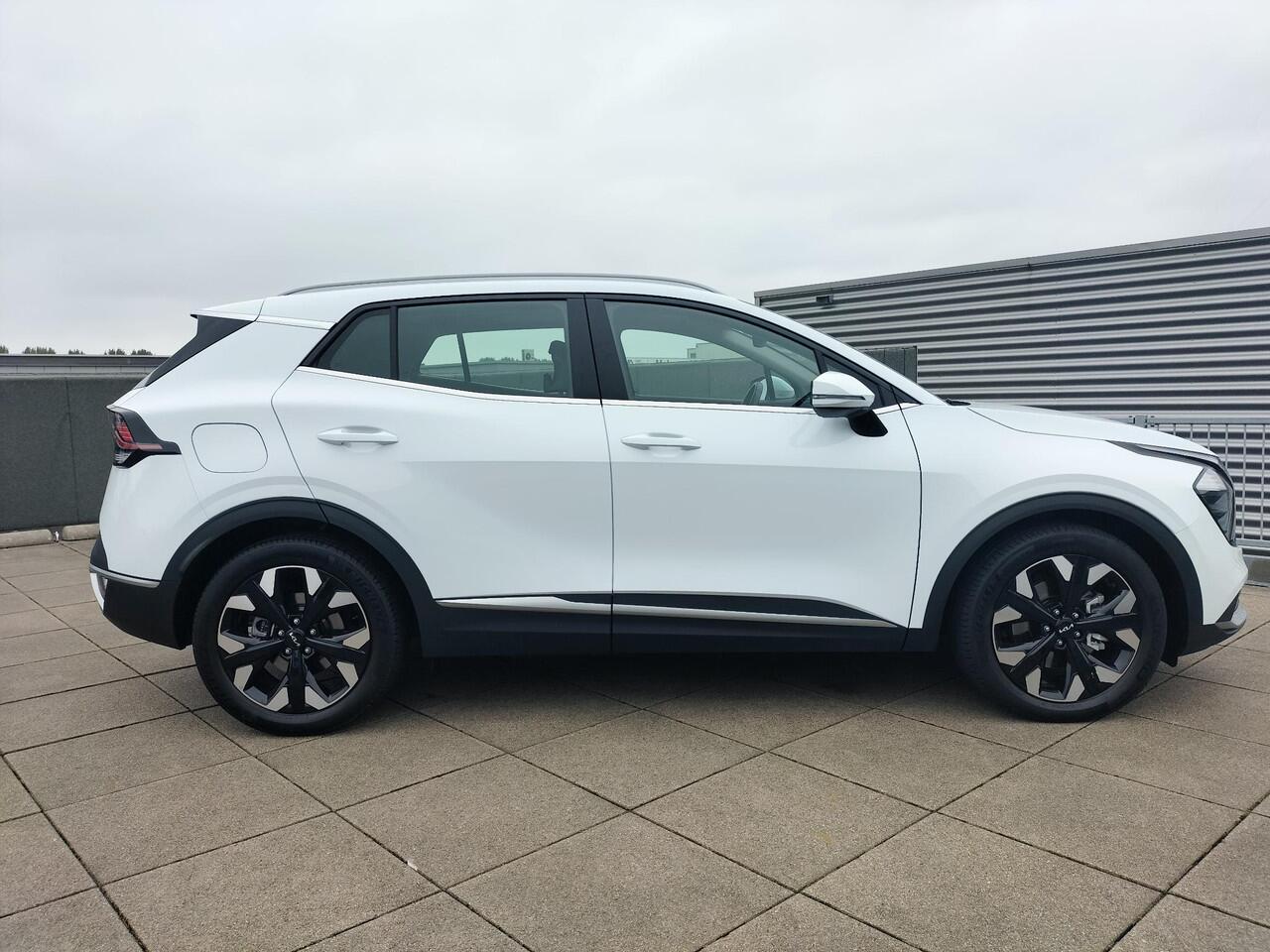KIA SPORTAGE 1.6 T-GDi Plug-in Hybrid AWD DynamicLine 1350KG Trekgewicht / 1e eigenaar