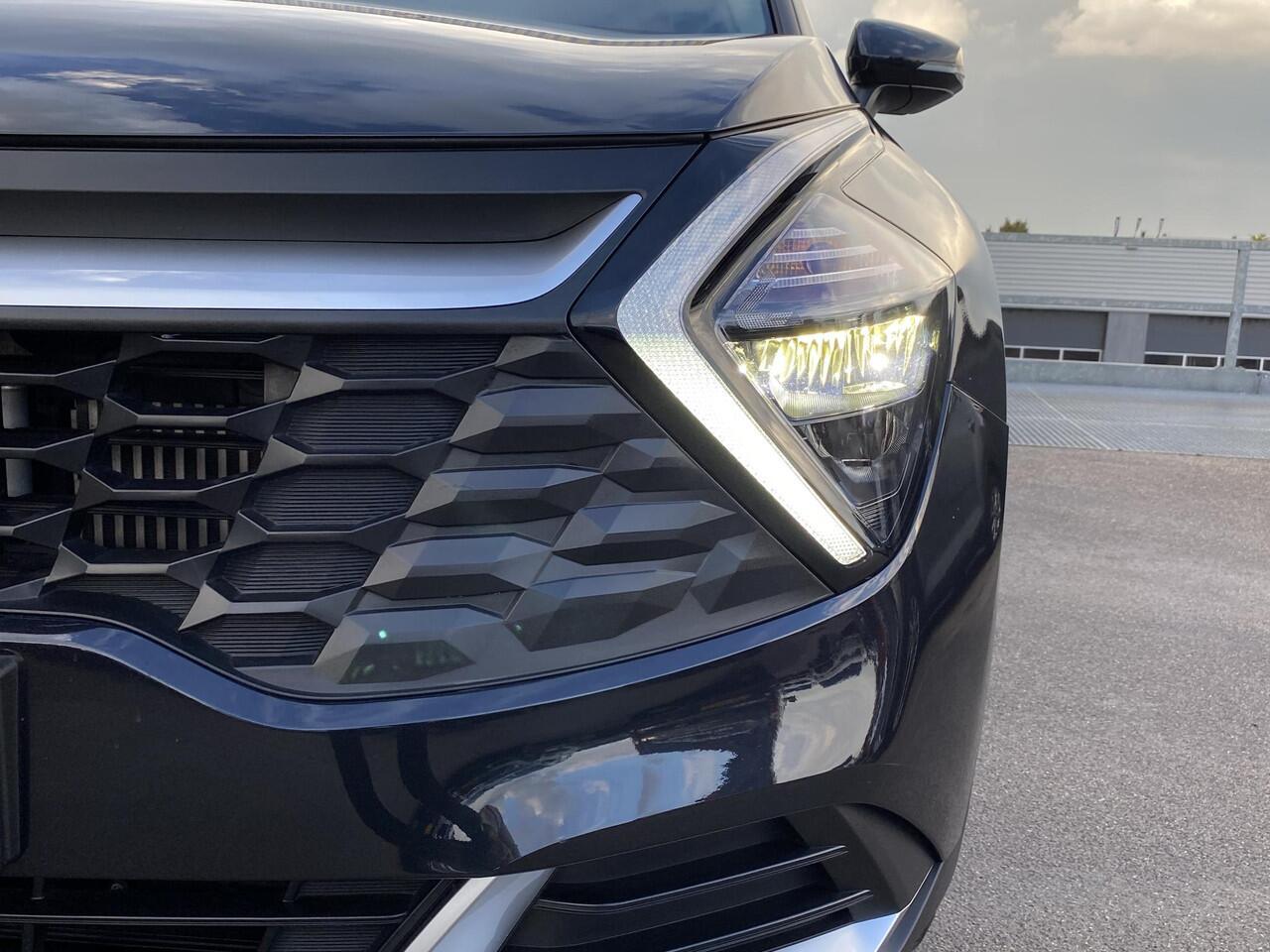 KIA SPORTAGE 1.6 T-GDi MHEV ComfortLine Trekhaak, Navigatie, 1e eign. NL-auto, BTW-auto, Parkeersensoren, Camera, Cruise control