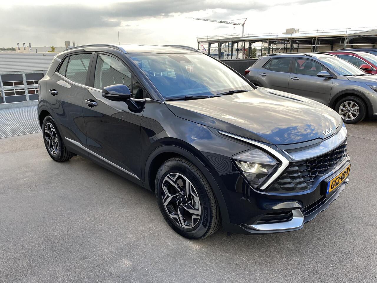 KIA SPORTAGE 1.6 T-GDi MHEV ComfortLine Trekhaak, Navigatie, 1e eign. NL-auto, BTW-auto, Parkeersensoren, Camera, Cruise control