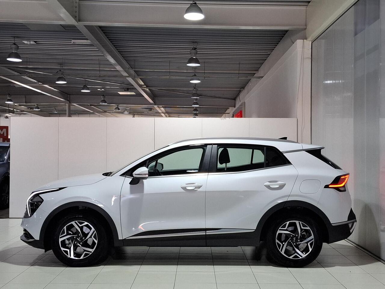KIA SPORTAGE 1.6 T-GDi MHEV ComfortLine Incl. Trekhaak, 1.510 Trekgewicht, Apple Carplay/Android Auto, Navigatie, Camera.