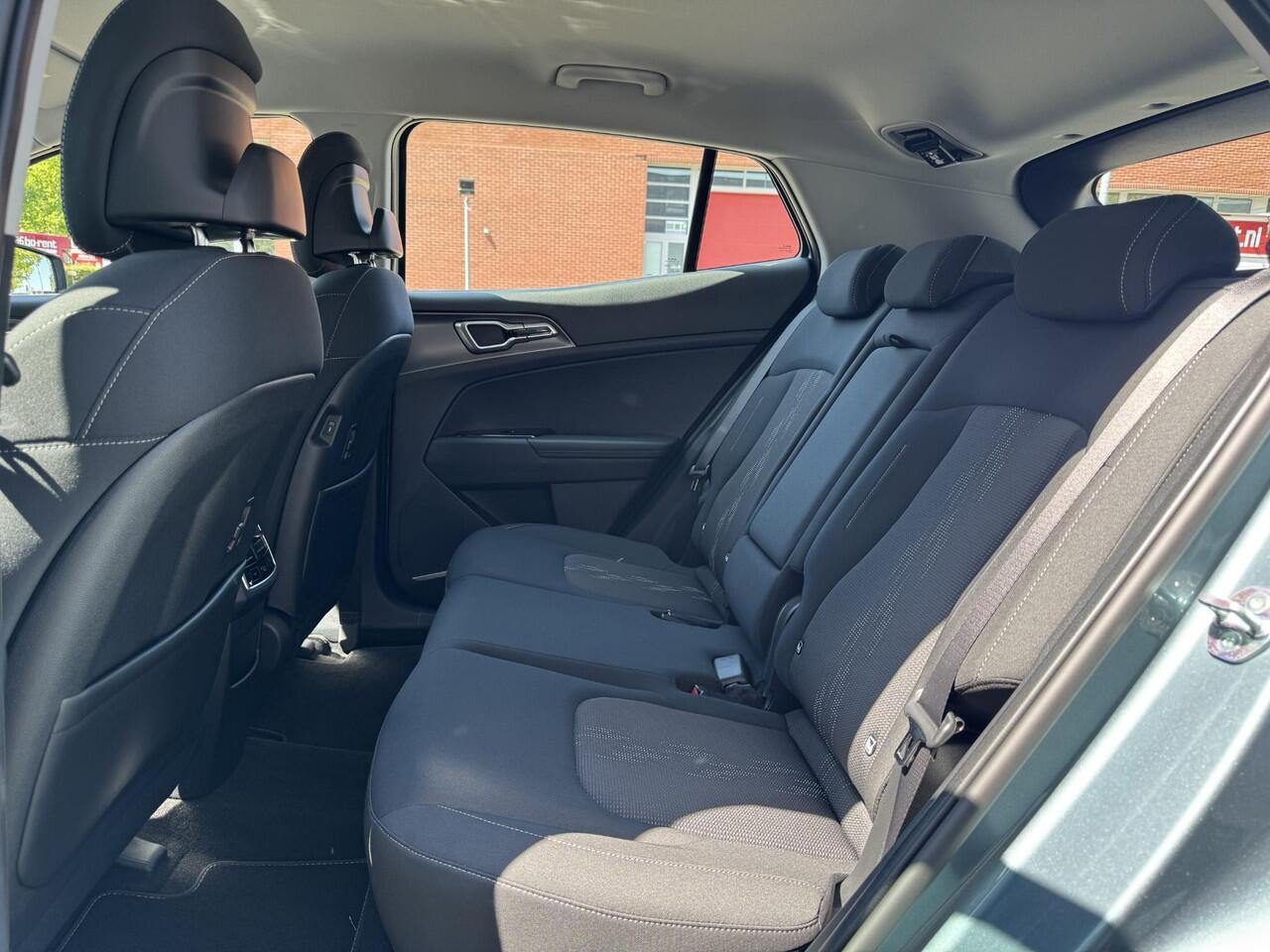 KIA SPORTAGE 1.6 T-GDi Plug-in Hybrid AWD DynamicLine SoH 99% NL-Auto, Nieuwstaat!