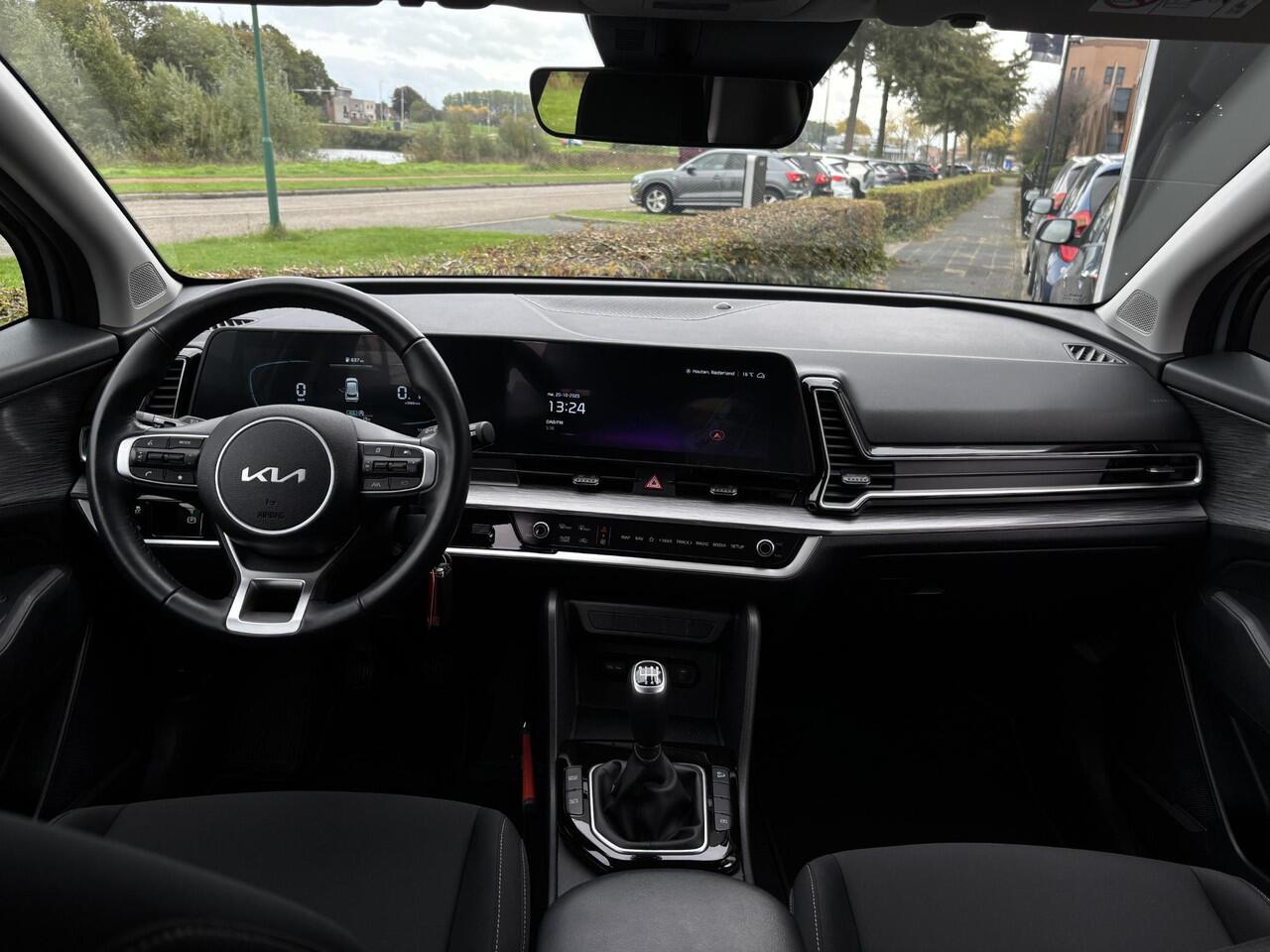 KIA SPORTAGE 1.6 T-GDi MHEV ComfortLine , Eerste eigenaar, Trekhaak, Navigatie, BTW-auto, Cruise Control, Parkeersensoren voor & achter, Enz...