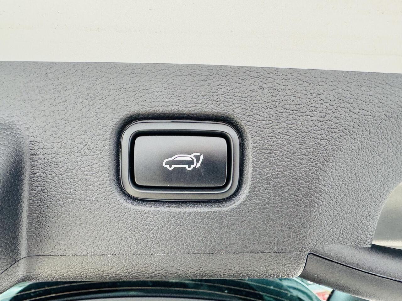 KIA SPORTAGE 1.6 T-GDi Hybrid GT-PlusLine Panoramadak | Stoel&Stuurverw. | 360 Camera | 1360kg trekgewicht !