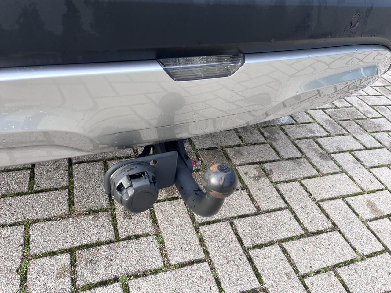 KIA SPORTAGE 1.6 T-GDi MHEV ComfortLine | Trekhaak | Achteruitrijcamera | Climate Control | 1e Eigenaar