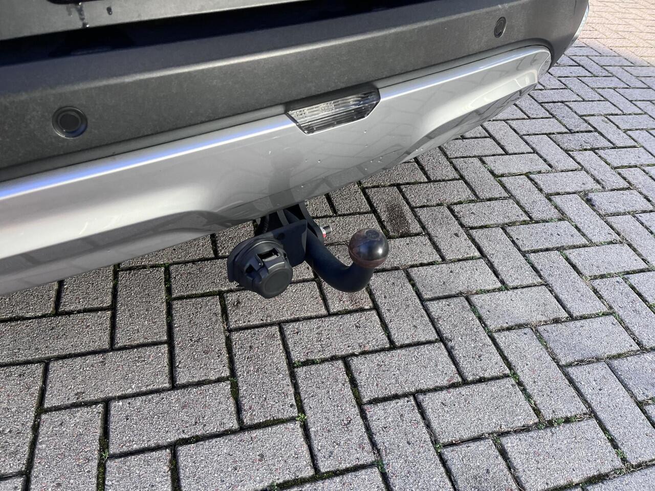 KIA SPORTAGE 1.6 T-GDi MHEV ComfortLine | Trekhaak | Achteruitrijcamera | Climate Control | 1e Eigenaar | LMV