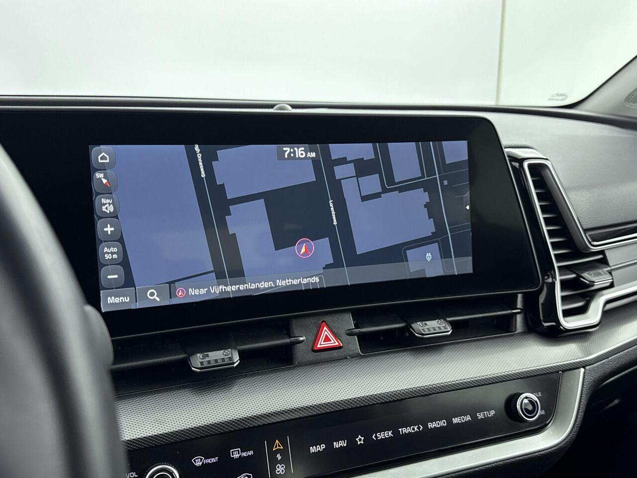 KIA SPORTAGE 1.6 T-GDi Plug-in Hybrid AWD DynamicLine 266PK | Automaat | Trekhaak 1350KG | Navigatie | Adaptieve Cruise Control | 19" Inch Velgen | Achteruitrijcamera | Apple CarPlay & Android Auto
