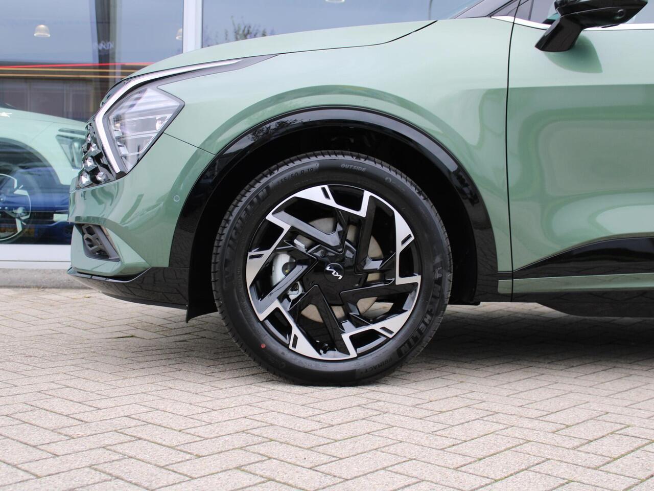 KIA SPORTAGE 1.6 T-GDi Plug-in Hybrid AWD DynamicPlusLine | Binnenkort beschikbaar | Schuif/kanteldak |